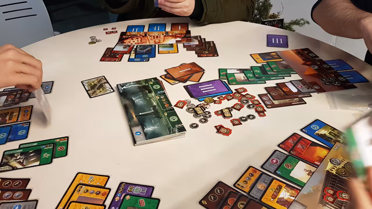 Tarde juegos de mesa